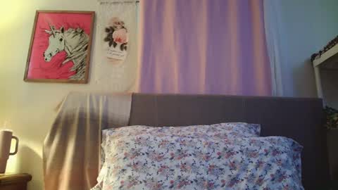 BossMom online show from February 26, 2025, 3:41 pm