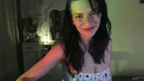 Snapshot of bossyiskitten chatting on January 17, 2025, 7:05 pm Bossy online show from January 17, 2025, 7:05 pm