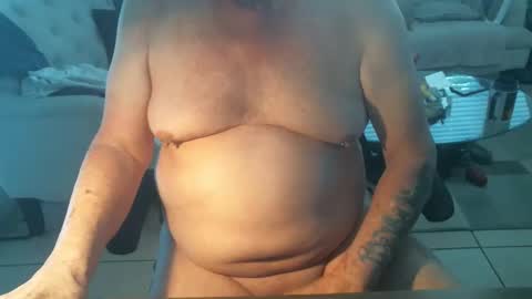 Snapshot of bottomguy33540 chatting on October 25, 2025, 4:13 pm BAM online show from October 25, 2025, 4:13 pm