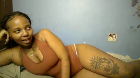 botty_queen online show from May 27, 2026, 7:22 pm