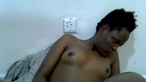 bouncy_vee online show from June 27, 2026, 11:15 am