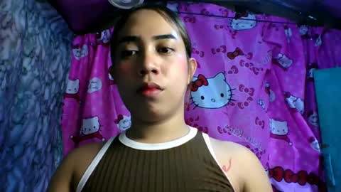 bowtoyorqueen online show from July 18, 2026, 5:55 am