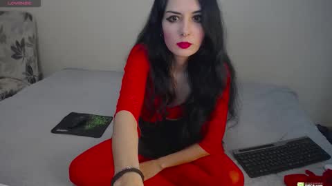 Helen  online show from October 12, 2025, 11:31 am