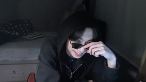 Snapshot of boxman556990 chatting on December 5, 2024, 8:44 pm boxman556990 online show from December 5, 2024, 8:44 pm