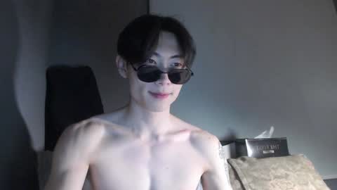 Snapshot of boxman556990 chatting on January 19, 2025, 3:32 pm boxman556990 online show from January 19, 2025, 3:32 pm