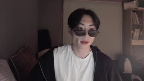 Snapshot of boxman556990 chatting on January 21, 2025, 3:21 pm boxman556990 online show from January 21, 2025, 3:21 pm