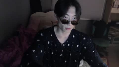 Snapshot of boxman556990 chatting on March 12, 2025, 7:06 pm boxman556990 online show from March 12, 2025, 7:06 pm