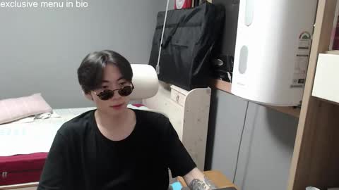 Snapshot of boxman556990 chatting on September 27, 2025, 6:24 pm boxman556990 online show from September 27, 2025, 6:24 pm