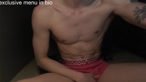 boxman556990 online show from April 16, 2026, 6:25 am