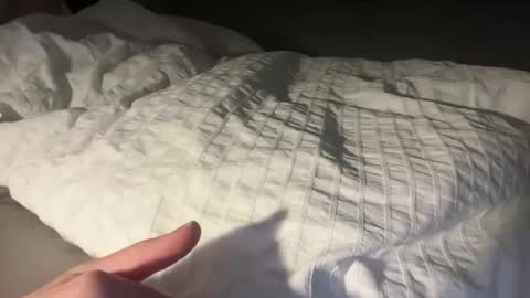 Snapshot of boy2025nl chatting on November 3, 2025, 8:32 pm BoyNL online show from November 3, 2025, 8:32 pm