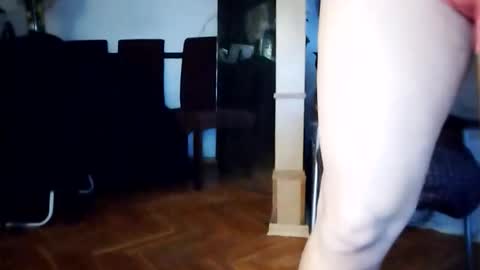 Snapshot of boy7oyy chatting on December 5, 2025, 4:47 pm Bes7assquirt online show from December 5, 2025, 4:47 pm