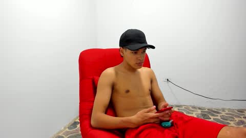 Snapshot of boy_cock_15 chatting on October 14, 2025, 10:43 pm boy_cock_15 online show from October 14, 2025, 10:43 pm
