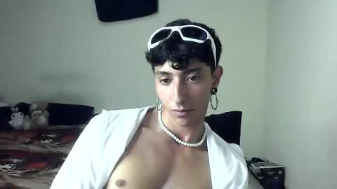 Snapshot of boy_fox_guys chatting on January 26, 2025, 2:24 am Boy Astro online show from January 26, 2025, 2:24 am
