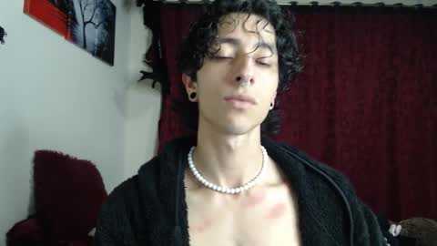 Snapshot of boy_fox_guys chatting on September 24, 2025, 11:19 pm Boy Astro online show from September 24, 2025, 11:19 pm