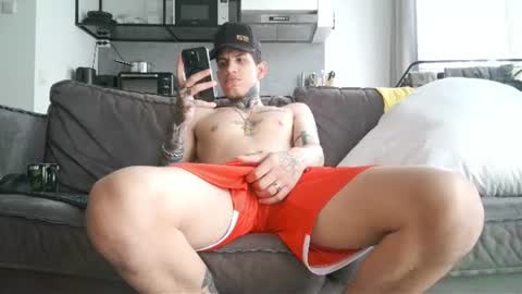 boy_master5 online show from June 23, 2026, 6:22 am