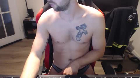 Snapshot of boy_t0y89 chatting on October 20, 2025, 6:36 am boy_t0y89 online show from October 20, 2025, 6:36 am