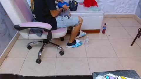 boy_tatto77 online show from July 30, 2026, 2:21 am