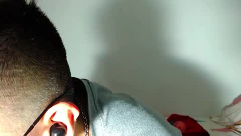 Edward ftm trans queerslave online show from December 2, 2025, 9:43 pm