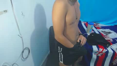 Snapshot of boyax16 chatting on December 29, 2024, 9:30 pm boyax16 online show from December 29, 2024, 9:30 pm