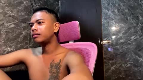 Snapshot of boyax16 chatting on November 26, 2025, 9:21 am boyax16 online show from November 26, 2025, 9:21 am