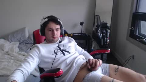 Snapshot of boybigcocks chatting on March 12, 2025, 6:00 pm For business or to fuck me contact me boybigcocks Follow my OF online show from March 12, 2025, 6:00 pm