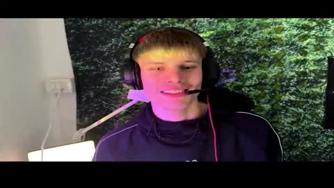 Snapshot of boyblondhetero chatting on February 19, 2026, 4:25 pm boyblondhetero online show from February 19, 2026, 4:25 pm