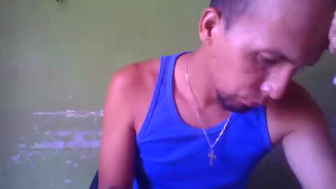 Snapshot of boycumlatino21 chatting on December 25, 2024, 5:58 pm Boy online show from December 25, 2024, 5:58 pm