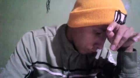 Snapshot of boycumlatino21 chatting on January 5, 2025, 1:35 am Boy online show from January 5, 2025, 1:35 am
