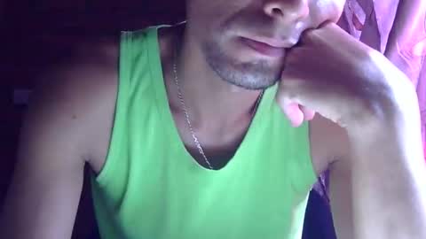Boy online show from May 18, 2026, 2:01 pm