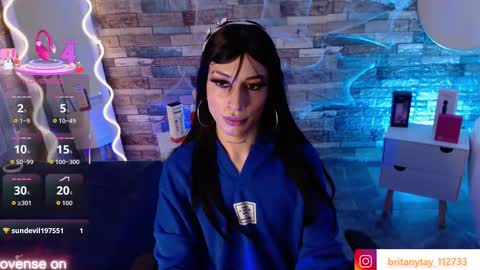 boyfox_tay online show from October 27, 2025, 4:05 am