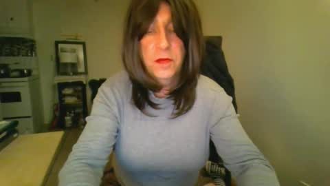 boygurl2500 online show from May 3, 2026, 6:52 am