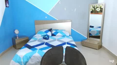 boyhot_sw online show from January 20, 2025, 2:53 am