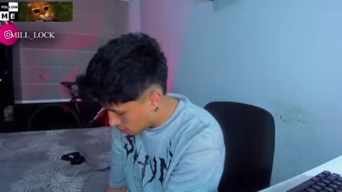 miguel  online show from December 17, 2024, 2:33 am