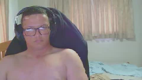 Snapshot of boynaught123 chatting on November 16, 2025, 3:12 am boynaught123 online show from November 16, 2025, 3:12 am