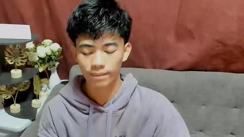 Snapshot of boynextdoor4ux chatting on September 19, 2025, 8:53 pm HI IM JAMES DONT FORGET GIVE ME THUMBS UP AND JOIN TO MY FANCLUB online show from September 19, 2025, 8:53 pm