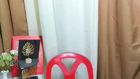 Snapshot of boynextdoor4ux chatting on October 25, 2025, 6:02 pm HI IM JAMES DONT FORGET GIVE ME THUMBS UP AND JOIN TO MY FANCLUB online show from October 25, 2025, 6:02 pm