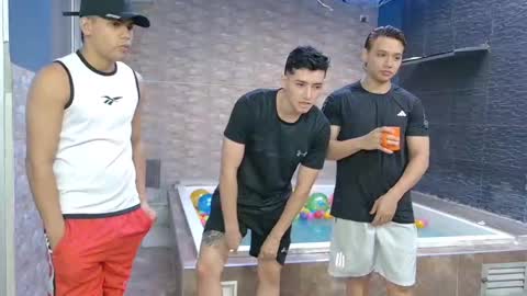 Snapshot of boysgang_sex chatting on October 7, 2025, 11:40 am Angelo Mark Fernando Taylor online show from October 7, 2025, 11:40 am