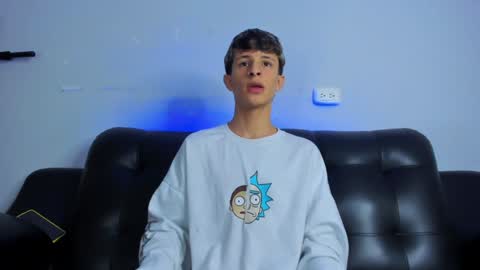 Snapshot of boysweet_boys chatting on February 3, 2025, 8:57 pm Paul and Max online show from February 3, 2025, 8:57 pm