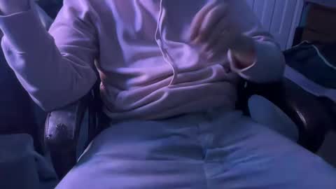 BoyToyBenny online show from October 5, 2025, 8:56 am