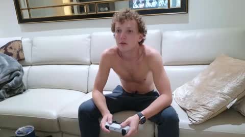 Snapshot of boyyhb chatting on November 11, 2025, 6:19 pm Boyyhb online show from November 11, 2025, 6:19 pm