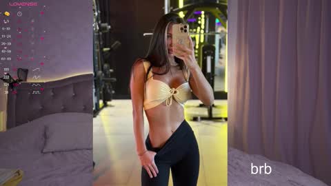 Snapshot of brabuss_ chatting on March 28, 2026, 5:07 am Lana online show from March 28, 2026, 5:07 am