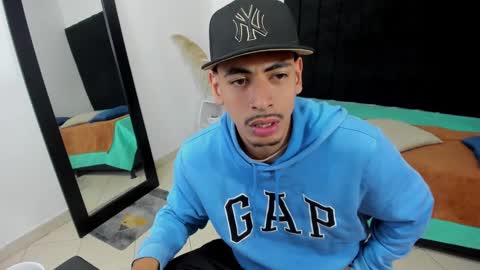 Snapshot of brad_usma chatting on February 26, 2025, 5:09 am BRAD USMA online show from February 26, 2025, 5:09 am