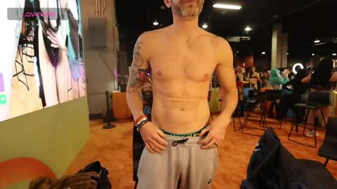 BradBronton online show from April 12, 2026, 6:46 pm