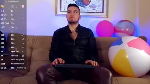 Snapshot of bradleycolton chatting on January 28, 2025, 12:43 pm Bradley Colton Independ Model online show from January 28, 2025, 12:43 pm