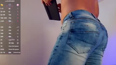 Snapshot of bradleycolton chatting on February 6, 2025, 4:25 pm Bradley Colton Independ Model online show from February 6, 2025, 4:25 pm