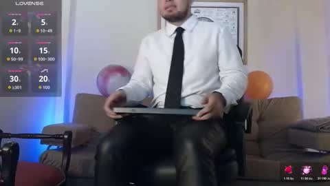 Bradley Colton Independ Model online show from December 5, 2025, 2:58 pm