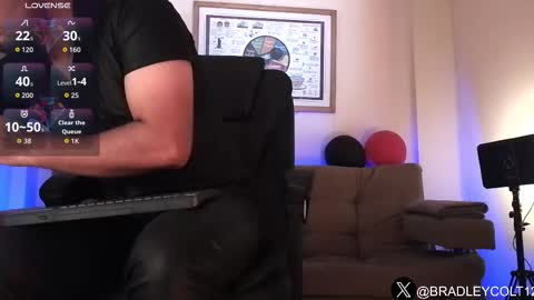 Snapshot of bradleycolton chatting on February 16, 2026, 3:19 pm Bradley Colton Independ Model online show from February 16, 2026, 3:19 pm