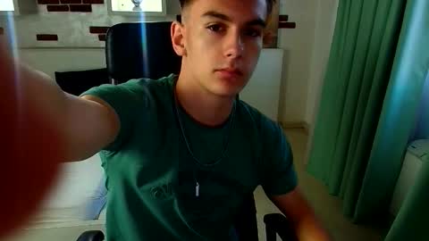 BradyFlint online show from October 20, 2025, 4:57 am