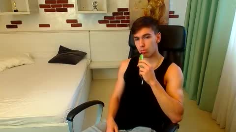 BradyFlint online show from November 5, 2025, 11:21 am