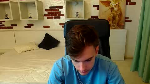 BradyFlint online show from November 17, 2025, 5:46 am